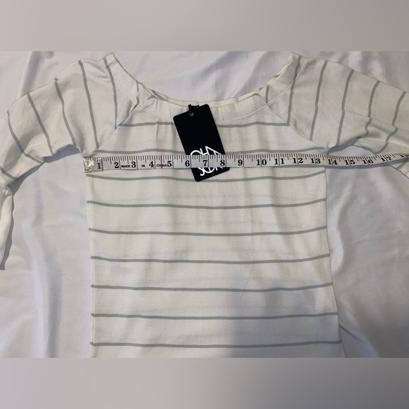 Chaser top - white with grey stripes - nwt - measures like XS ***(tag medium) - Picture 8 of 10